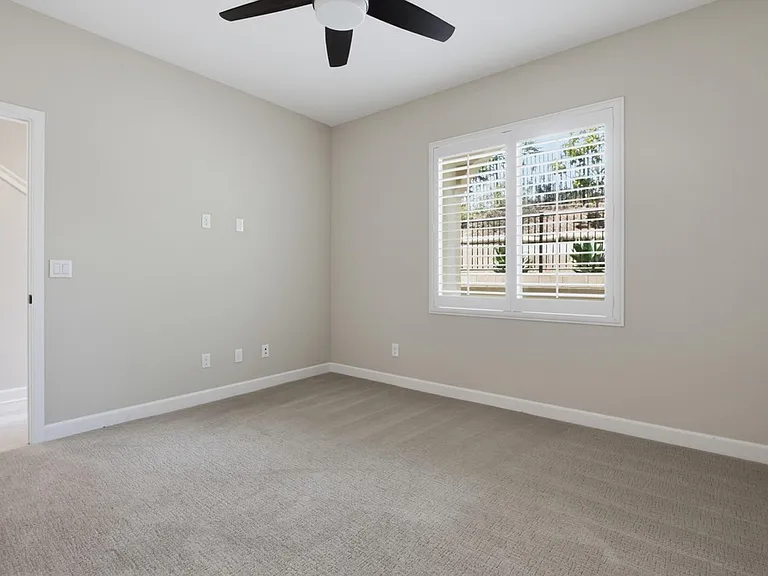 1577 Castillo #8 — Photo 20