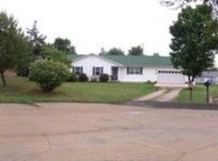 7 Redbud Ct, Desloge, MO 63601