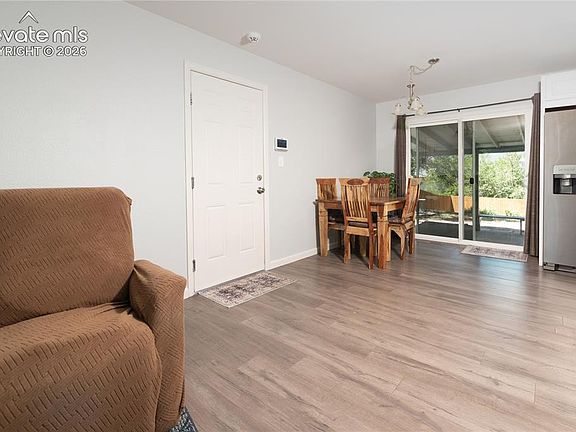 5th image of 1634 Kodiak Dr