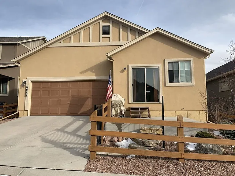 6645 Dance Hall Ln — Photo 3