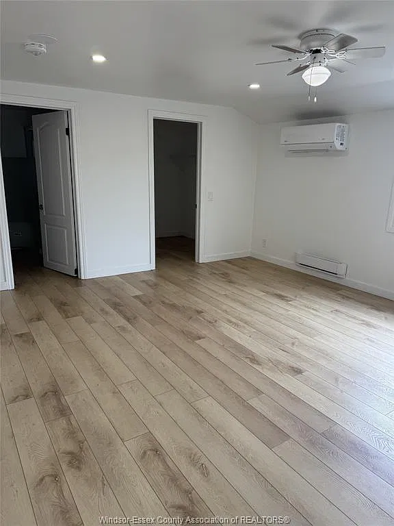 Studio, $1,300 — Photo 1
