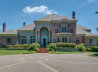 2000 Tyne Blvd, Nashville, TN 37215