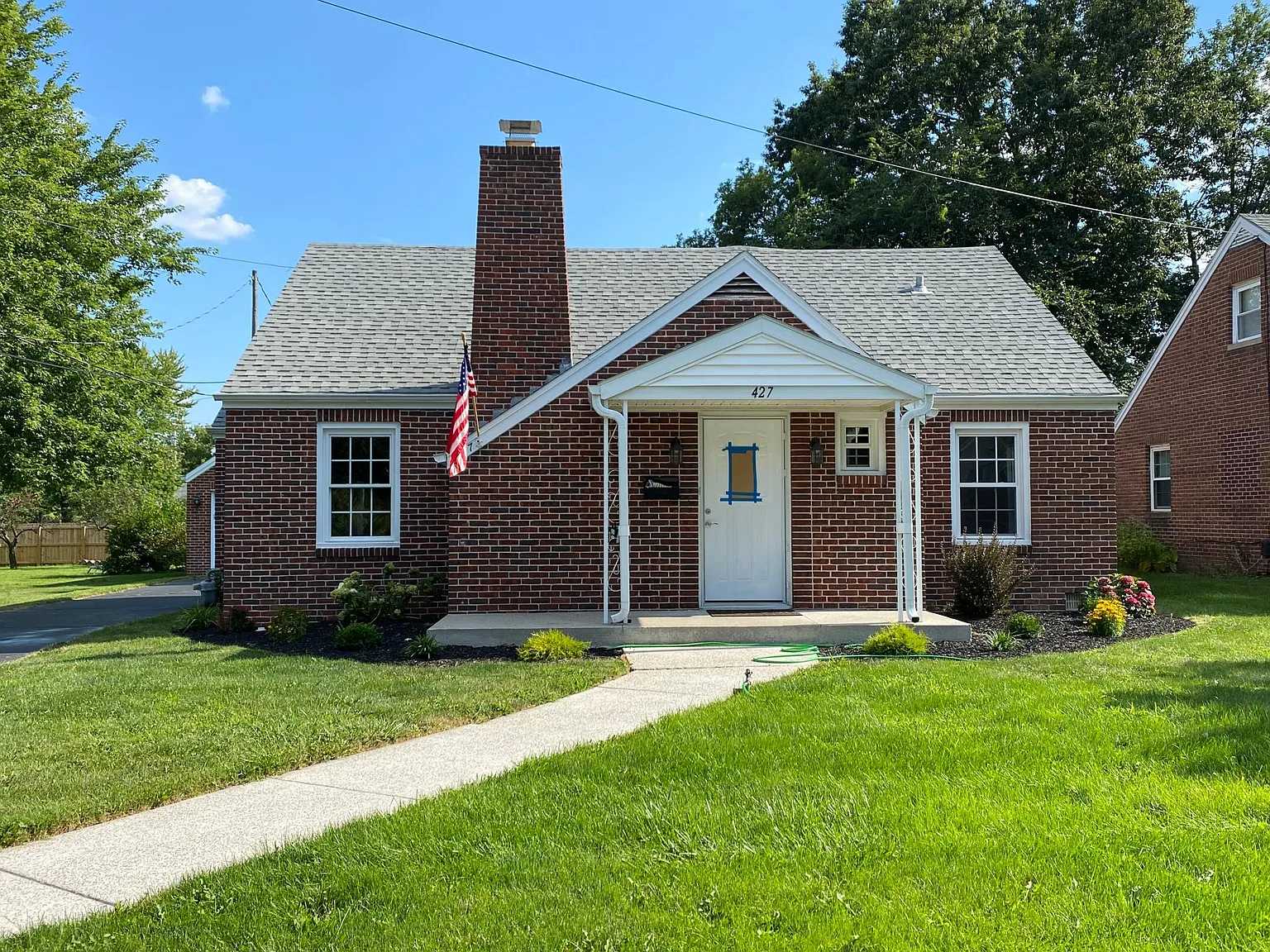 3 bed, 1.5 bath, 1825 sqft, $1,582 — Photo 2