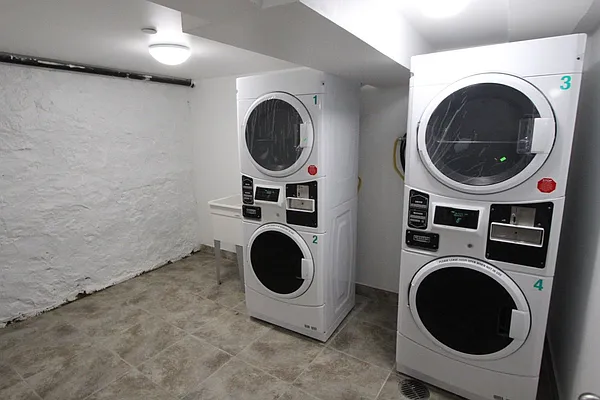 Rented by Mae Equities | media 16