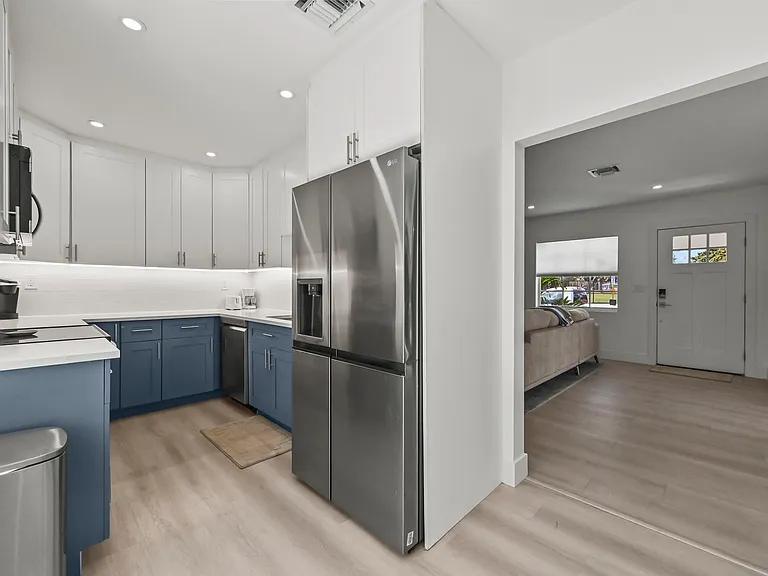 3400 Parker Ave — Photo 14