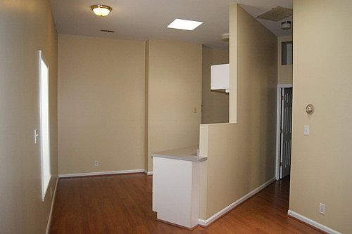 2nd image of 411 Clark St APT 7