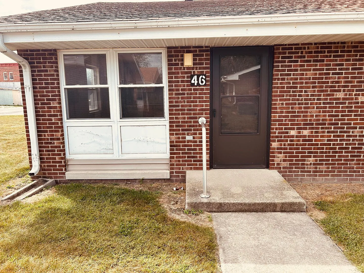 One Bedroom Apartment For Rent — Photo 1