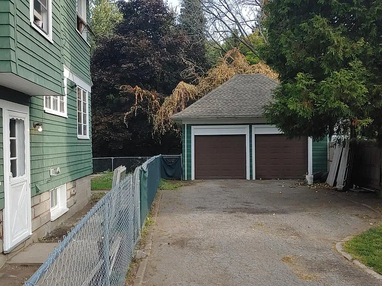 Ridge Rd — Photo 6