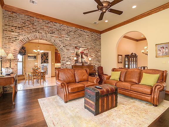 5th image of 1166 Waters Edge Cir