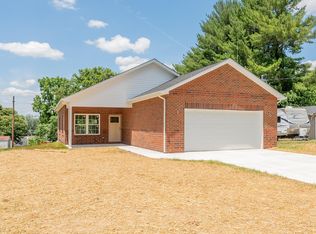 809 13th St, Radford, VA 24141