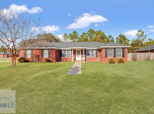 202 Cowart Rd, Hinesville, GA 31313