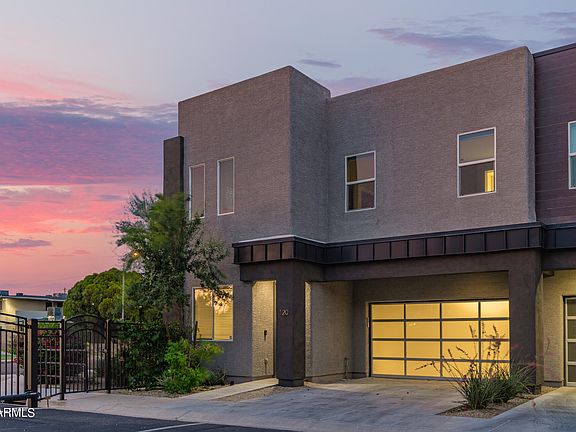 2nd image of 2315 E PINCHOT Avenue #120