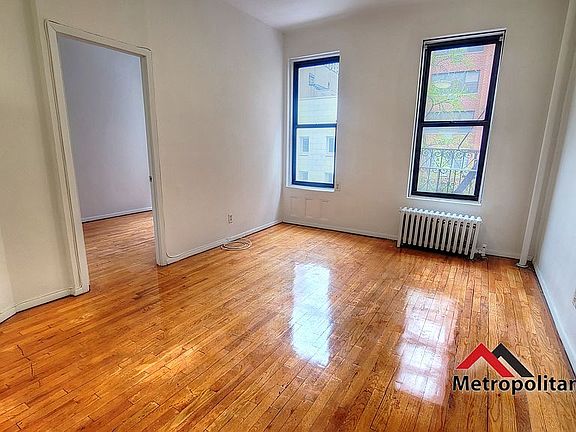 3rd image of 246 E 51st St #12C