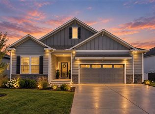 25096 W 142nd St, Olathe, KS 66061