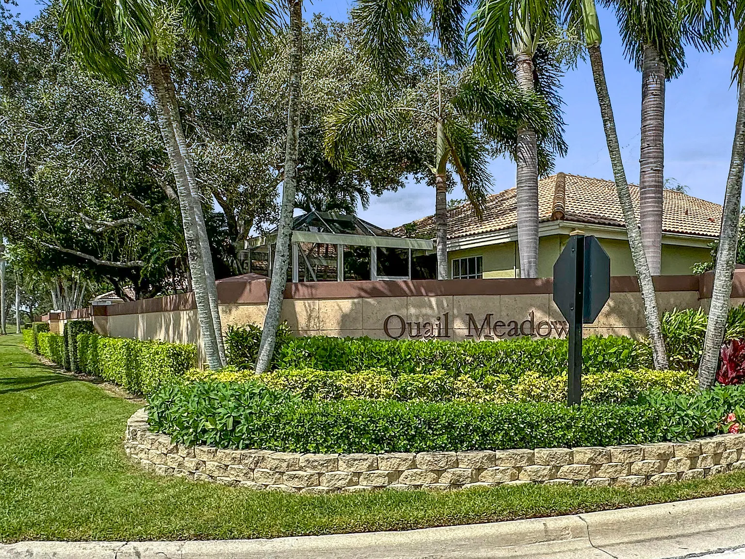 3 bed, 2.5 bath, 2146 sqft, $12,500 — Photo 3