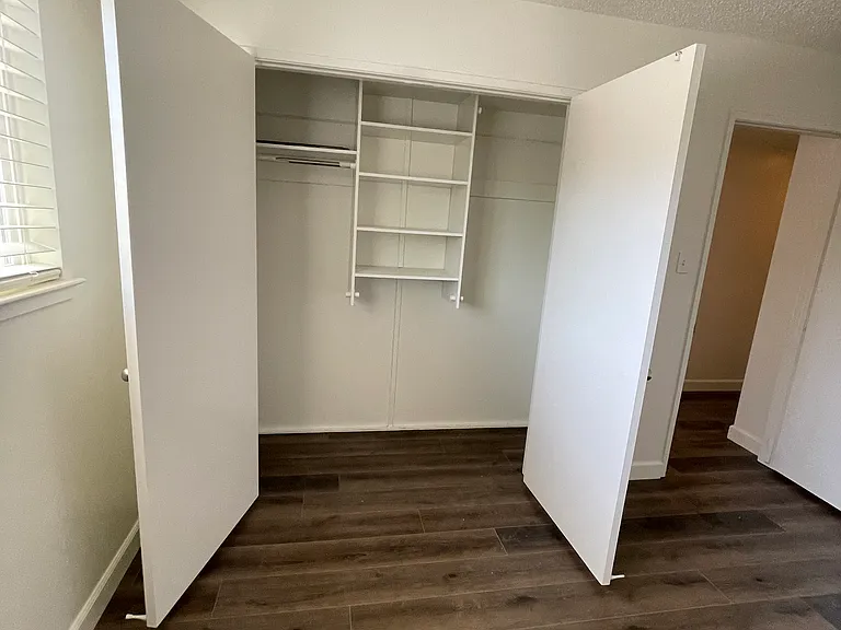 1315 Cardinal St — Photo 12