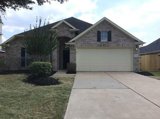 7704 Lakeside Manor Ln, Pearland, TX 77581
