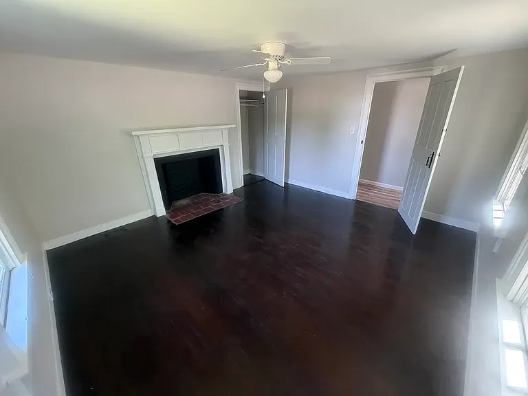 1382 Hope St #2 — Photo 6