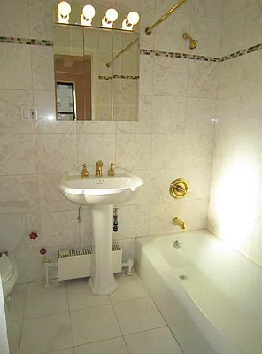 Rented by City Connections Realty | media 22