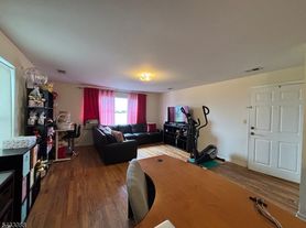 76 Port Ave, Elizabeth, NJ