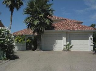 576 Bayside Dr, Port Aransas, TX 78373