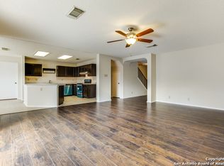 9226 Limestone Hl, San Antonio, TX 78254