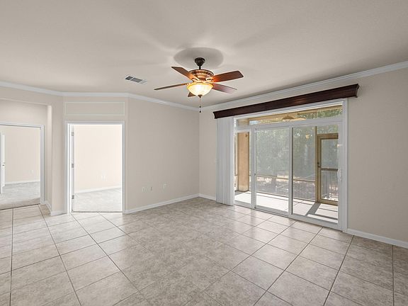 4th image of 213 Fieldstone Dr