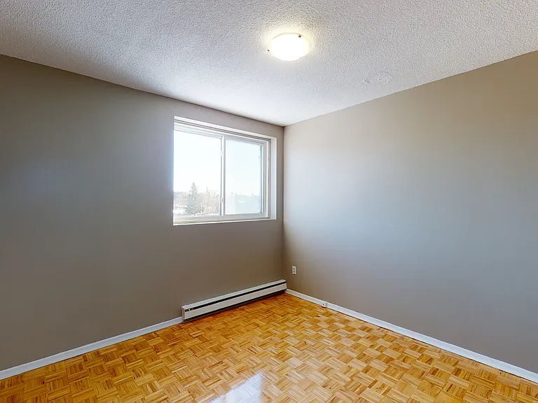 1322 McWatters Rd — Photo 41
