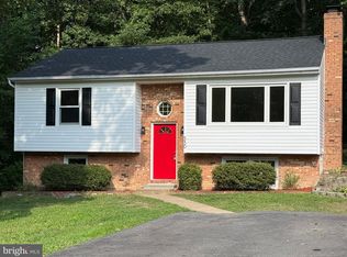 330 Albany St, Fredericksburg, VA 22407