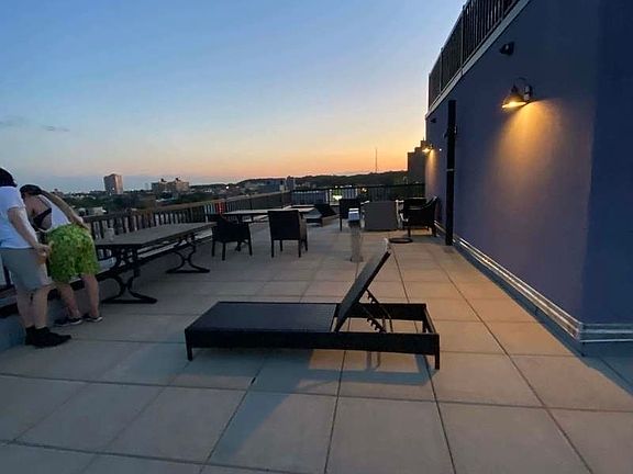 5th image of 264 Sullivan Pl #44