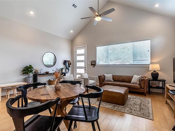 2nd image of 5413 Margarita St
