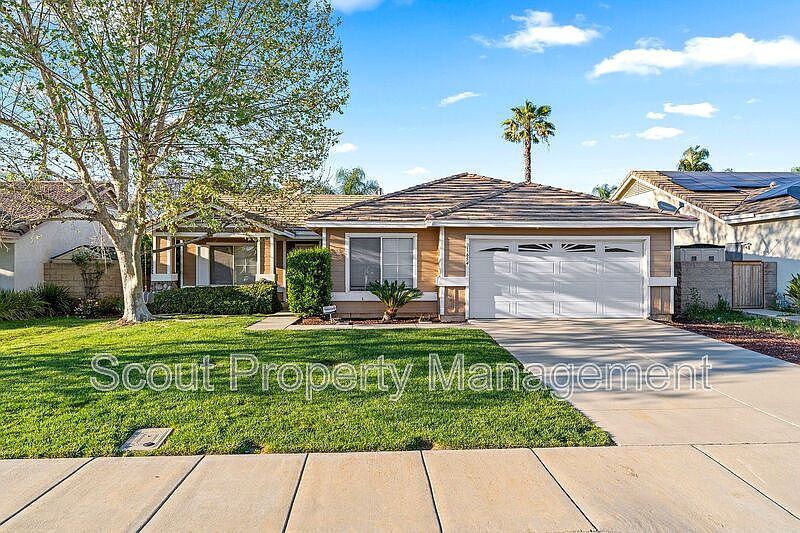 1st image of 31654 Granville Dr