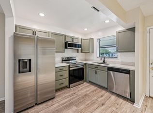 6001 Shakerwood Cir APT 203, Fort Lauderdale, FL 33319