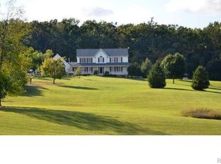 3165 N Lake Pleasant Rd, Attica, MI 48412