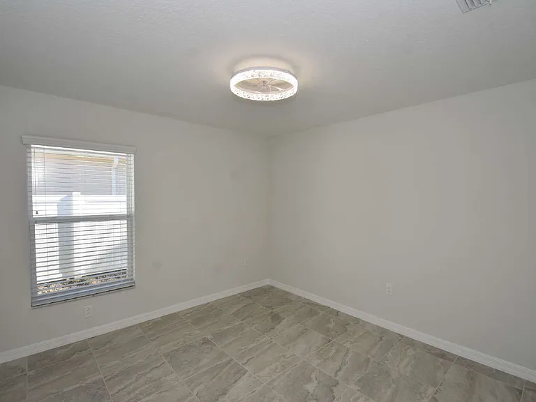 11 Buttonwood Ln #A — Photo 31