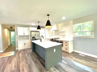 3023 Olive Branch Rd, Greenwood, IN 46143