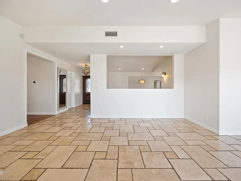 9350 Crystal View Dr — Photo 11