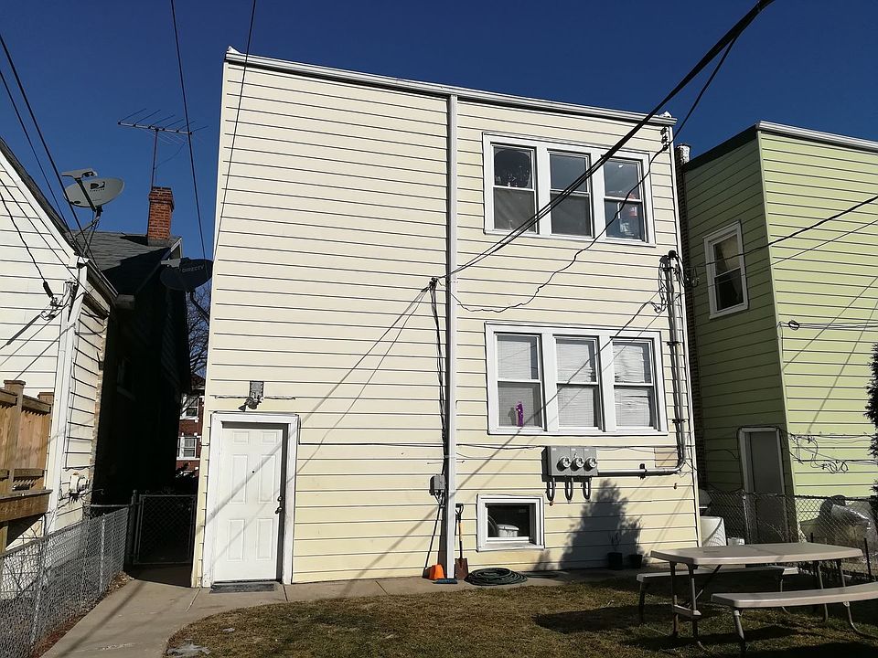 2nd image of 5251 W Montana St