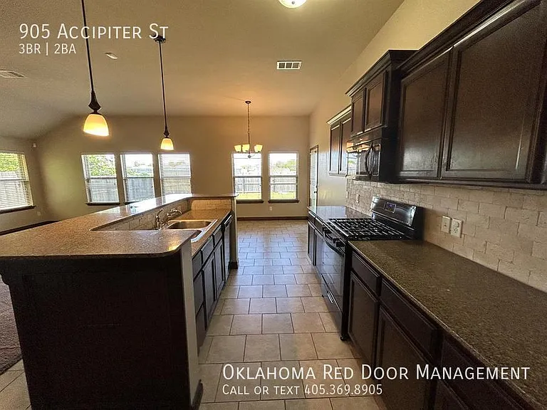 905 Accipiter St — Photo 4