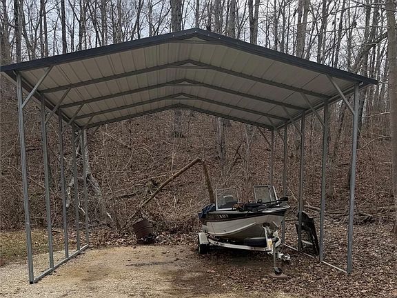 3rd image of 33616 Ray Rd