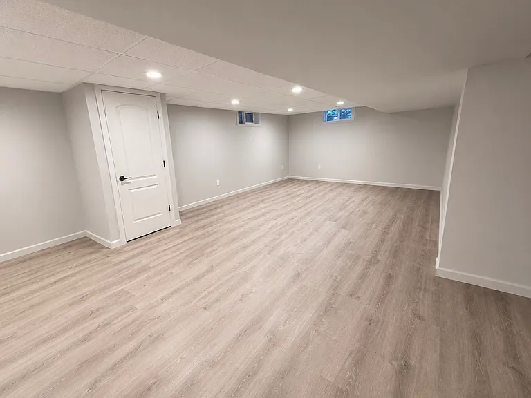 209 N 34th St — Photo 24