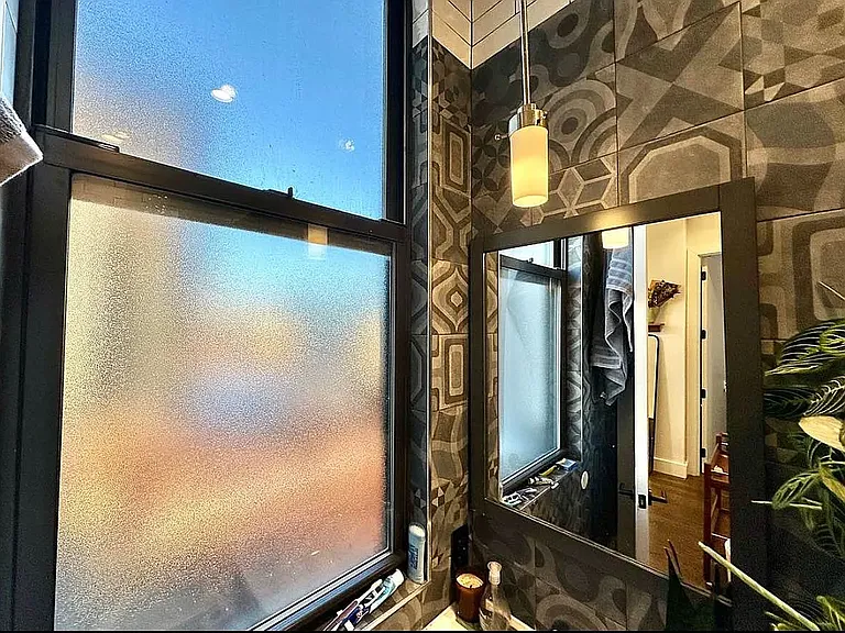412 Suydam St #4R — Photo 25