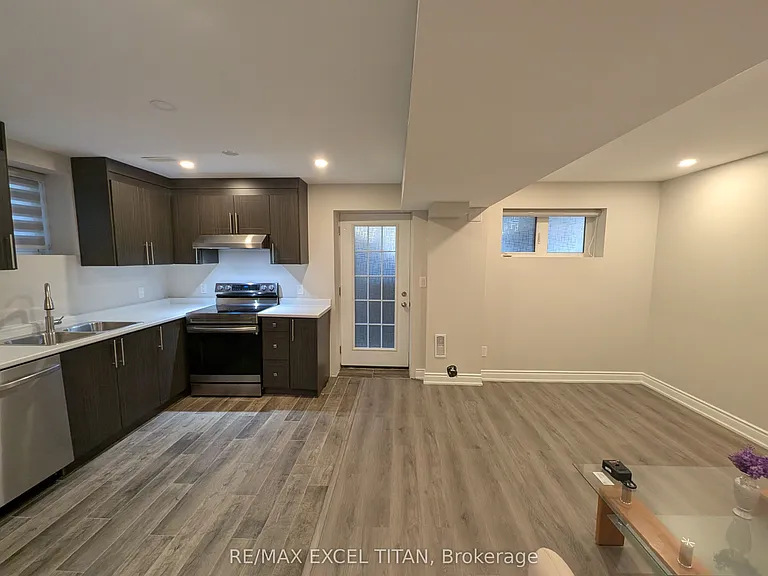 122 Factor St #BSMNT — Photo 2