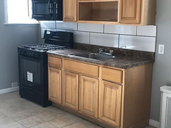 5th image of 5128 Kershaw St