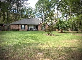 3188 Jackson Landing Rd, Picayune, MS 39466
