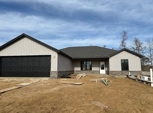 4098 Chapel Ridge Dr, Jackson, MO 63755