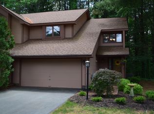 4008 Georgetown Sq, Schenectady, NY 12303