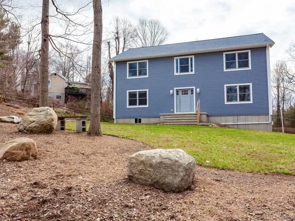 7 Tulip Road, Lincolndale, NY 10541