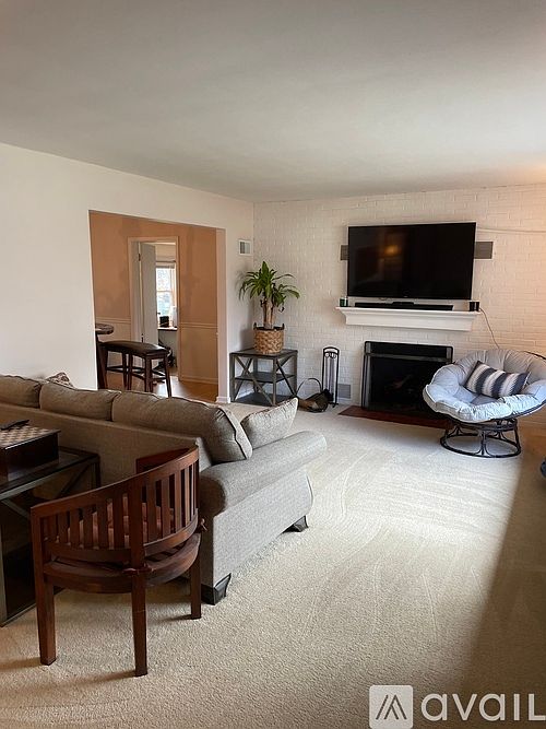 1st image of 538 Greenland Ave