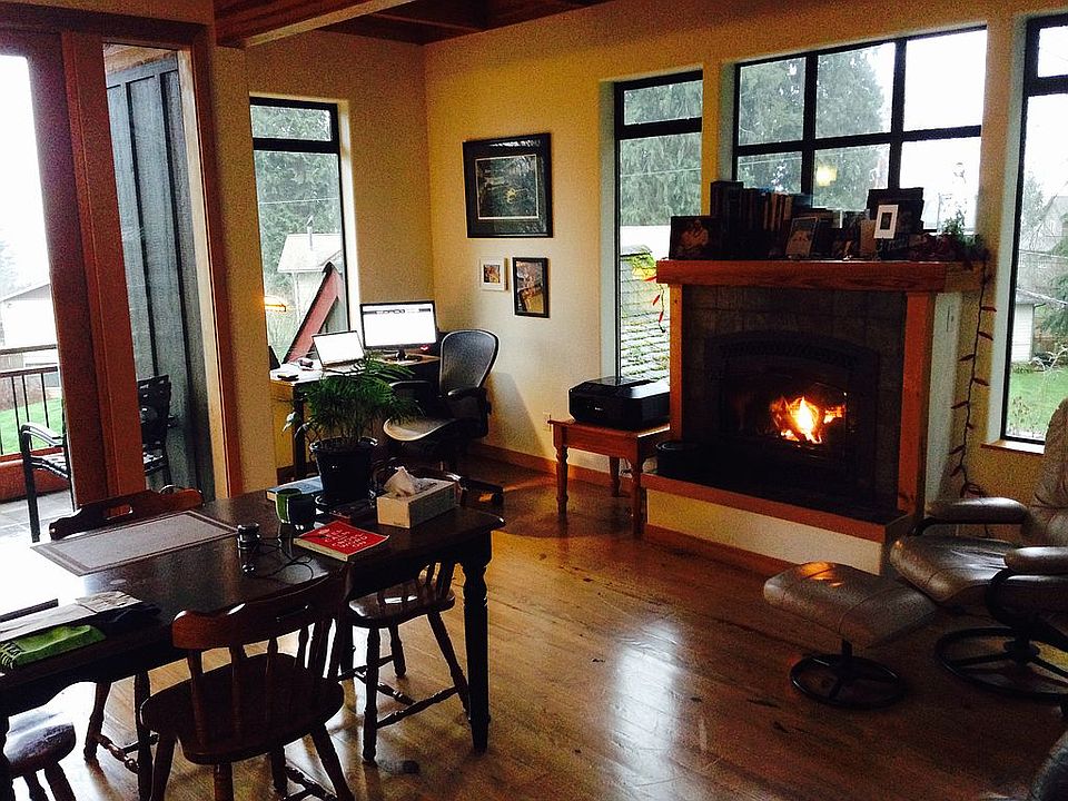 2nd image of 3629 Orcas Dr
